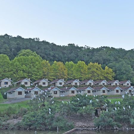 Pousada Parque Das Pitangueiras Флорис-да-Кунья Экстерьер фото