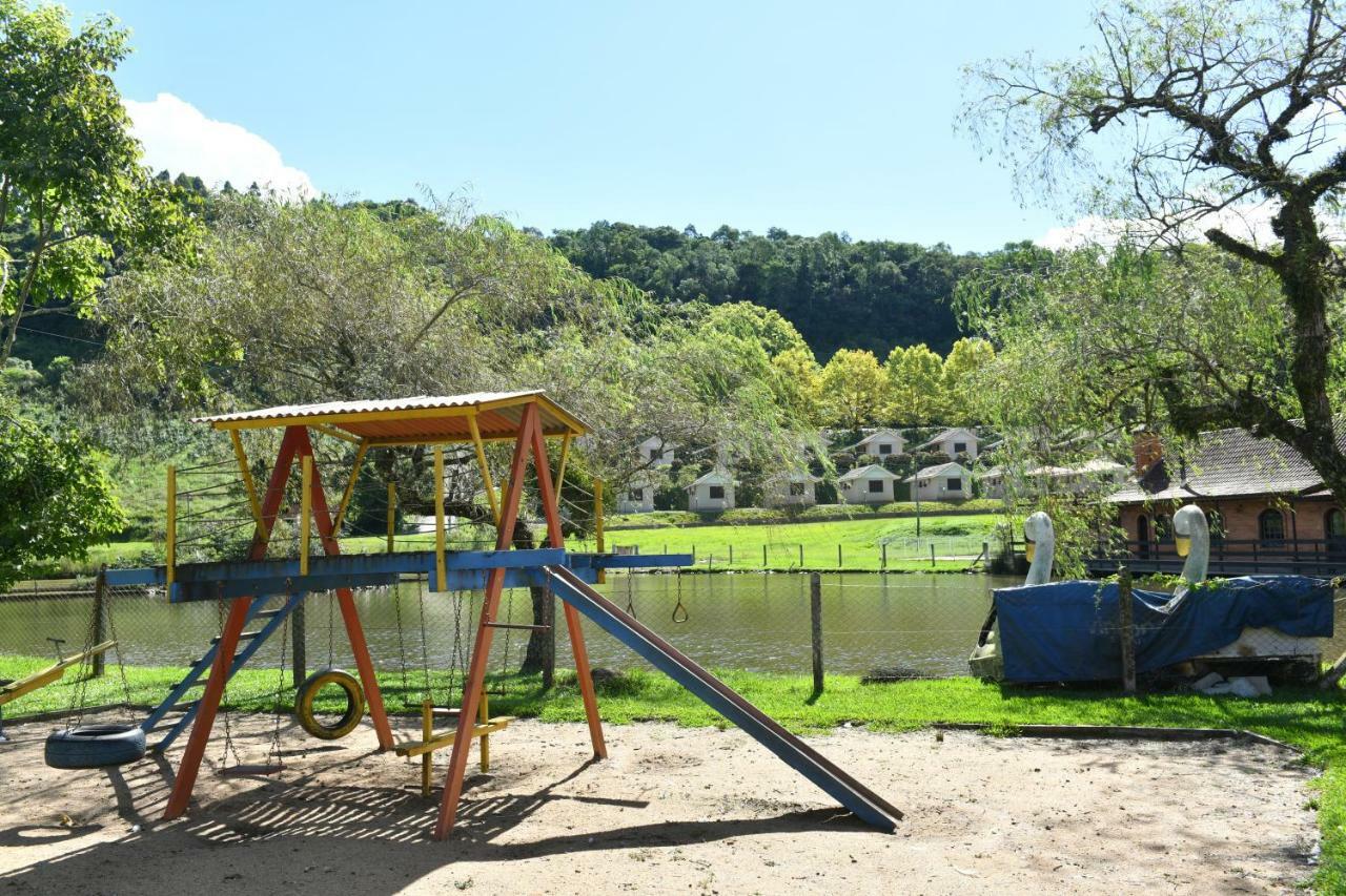 Pousada Parque Das Pitangueiras Флорис-да-Кунья Экстерьер фото